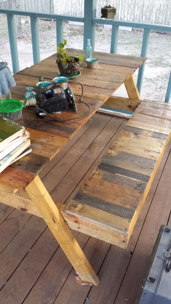 Adorable Pallet Wood Recycling Plans | Pallet Furniture Projects